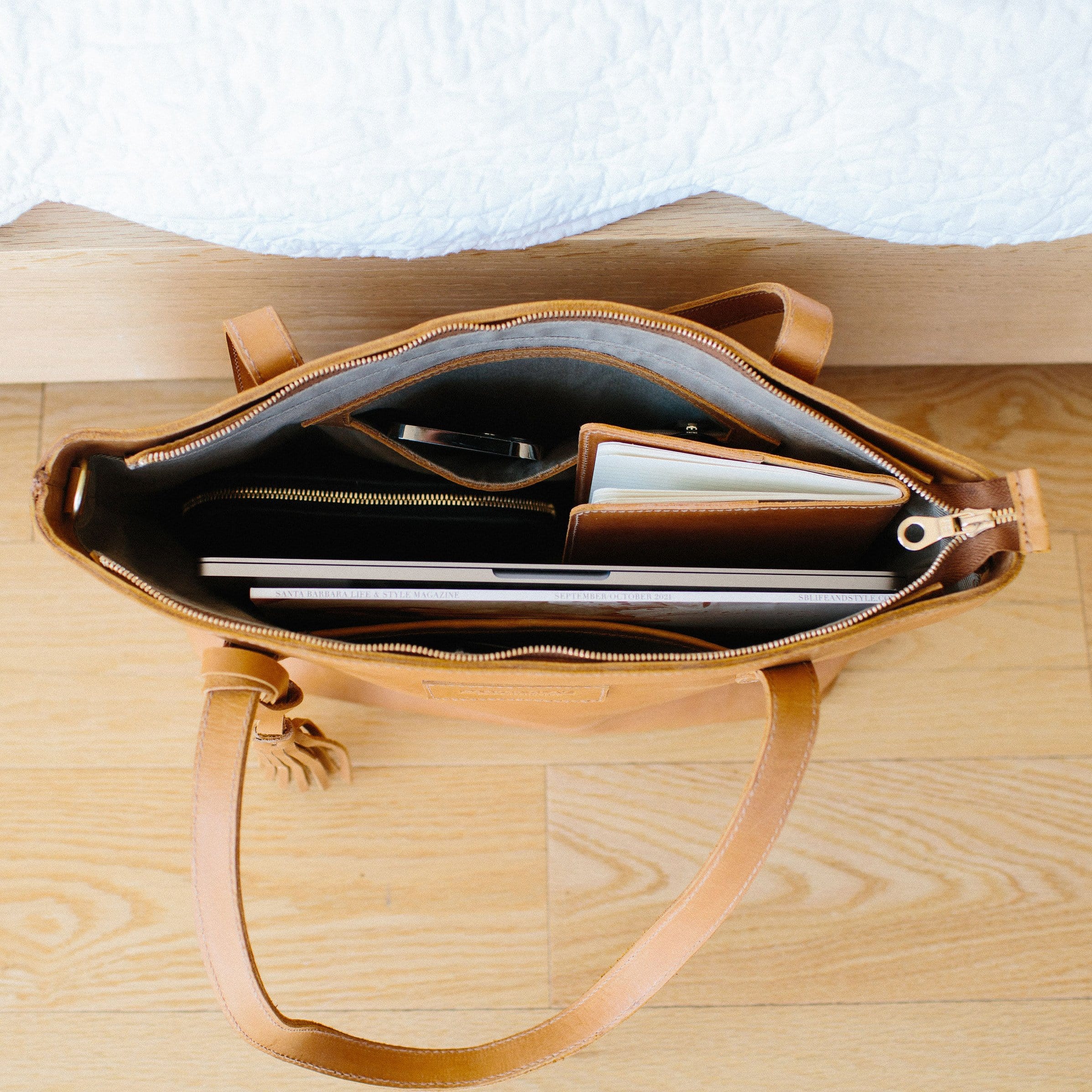 Eden Carryall Tote Bag Tote Bags