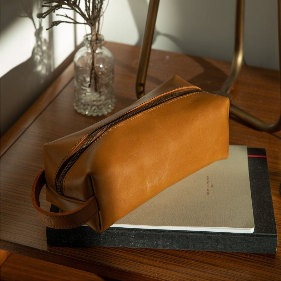 Ethically Crafted Sustainable Leather / Abeba Leather Envelope Clutch / Genuine Full Grain Leather / Parker Clay / Certified B Corp