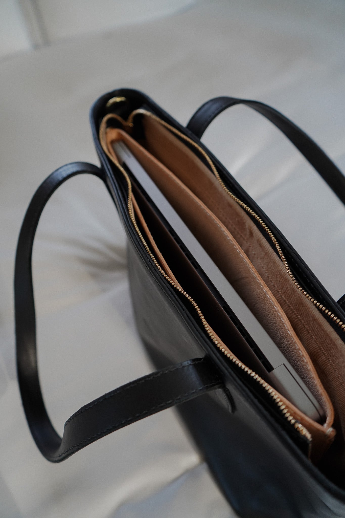 Eden Carryall Tote Bag Tote Bags