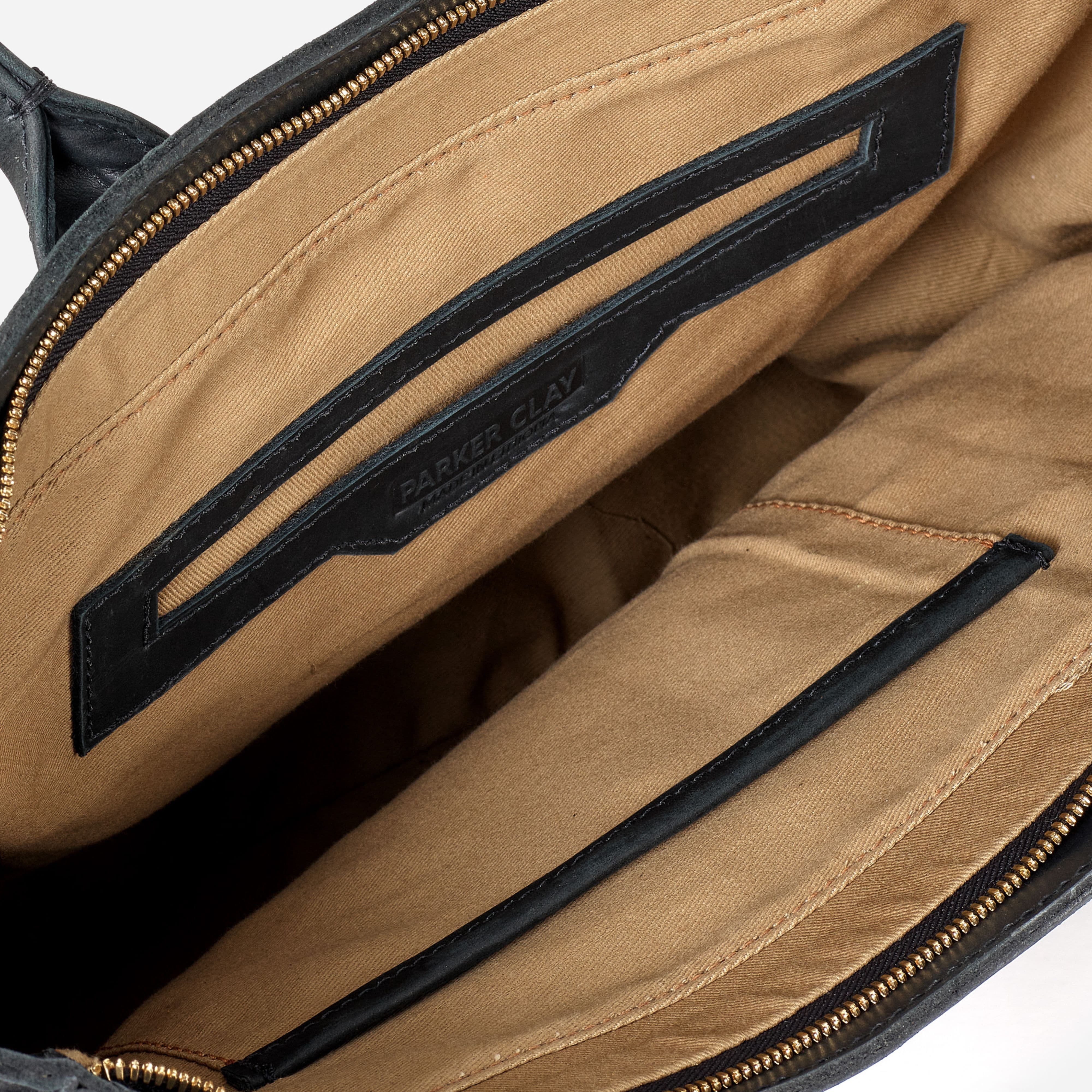 Merkato Signature Zip Tote Tote Bags