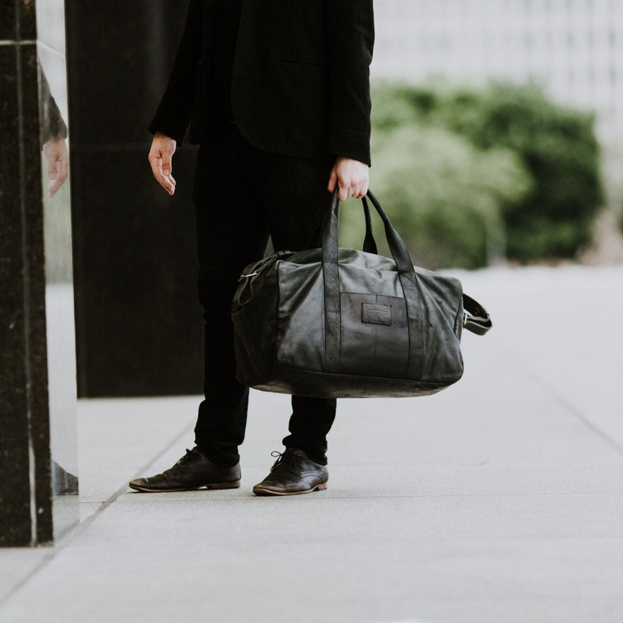 Parker Clay Montecito Weekender Leather Duffel Bag - Rust Brown